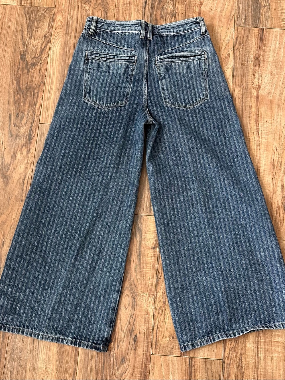 We The Free by Free People Striped Wide-Leg Crop Denim Jeans in Blue So cute!